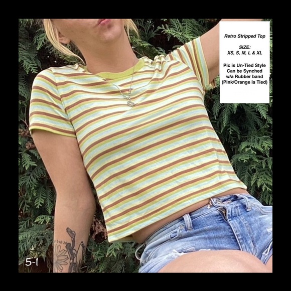 🐣 Retro/Vintage Multi-Style Short Sleeve Top ~ NWT - Picture 2 of 4